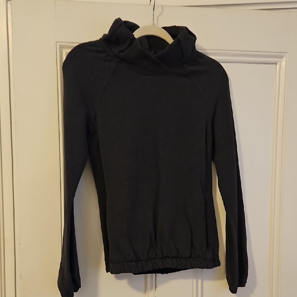 Lululemon Sweatshirt